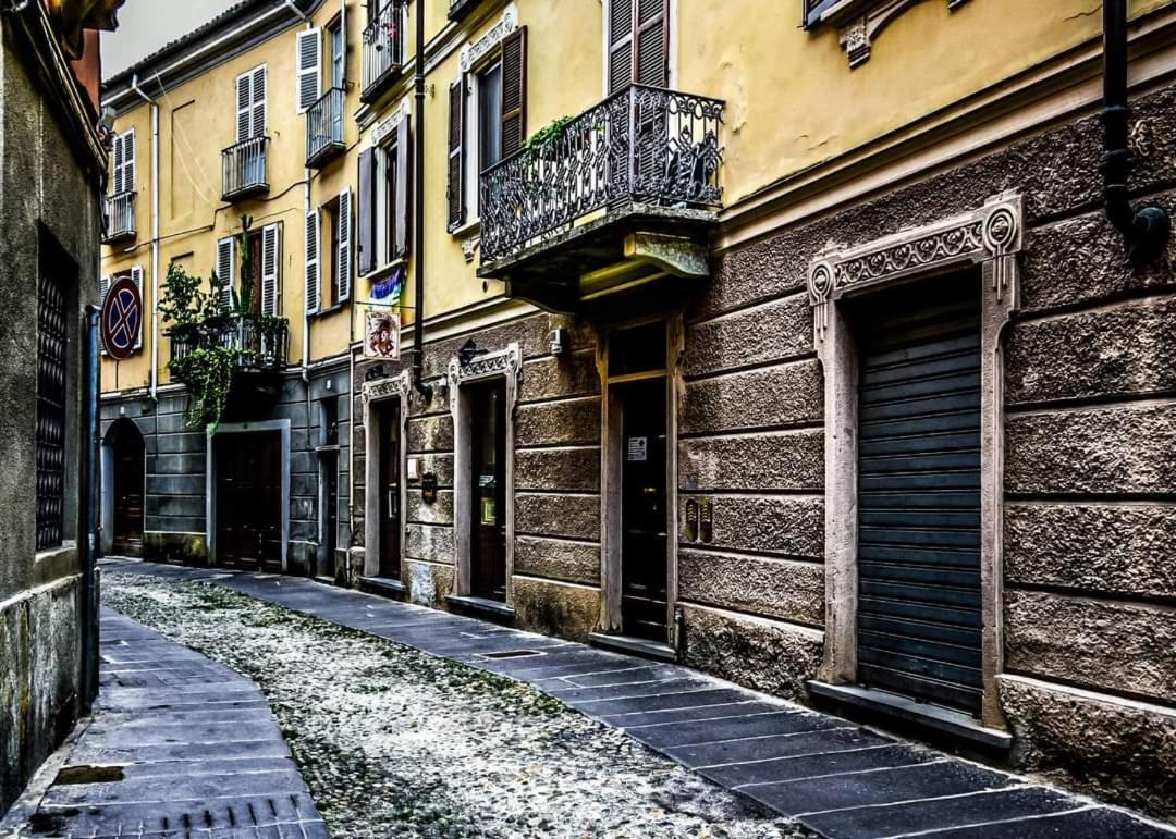 Appartamento In Centro Storico 아스티 외부 사진